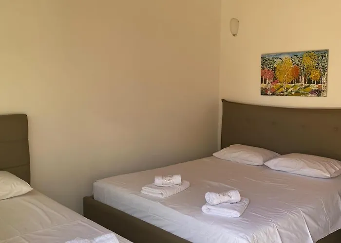 Guest House Dhermi 3*